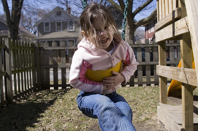 20060410MaddieOnTwoWheels-049
