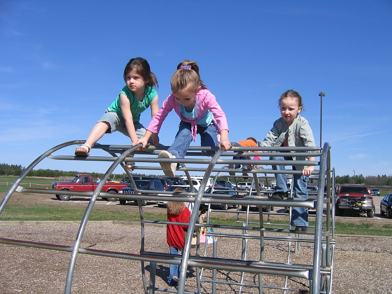 20060430-MaddiePics1-063