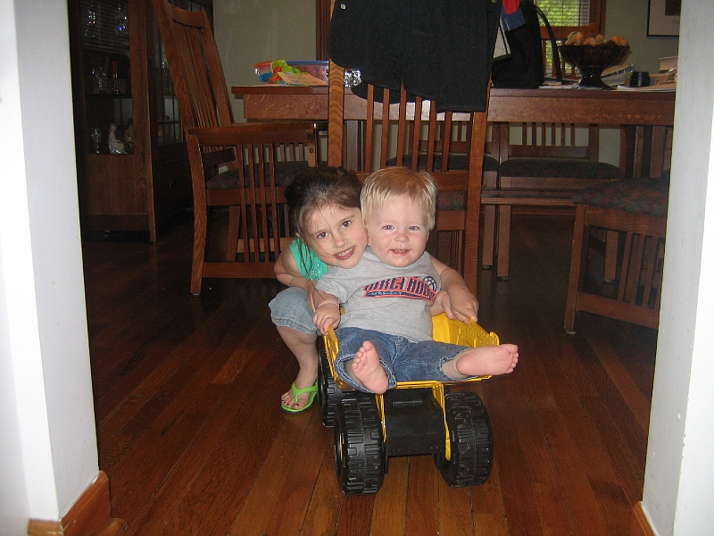 20060430-MaddiePics1-107